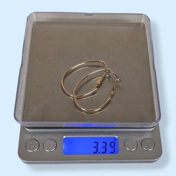 (2/$20) Rounded Rectangle Hoop Earrings - Picture 5 of 5